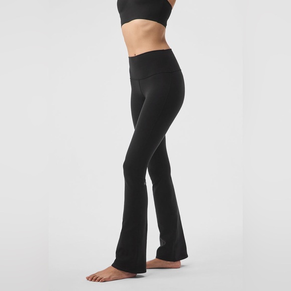 ALO Yoga Pants - ALO Yoga Airbrush High Waist Bootcut Leggings Black Large L Flare High Rise